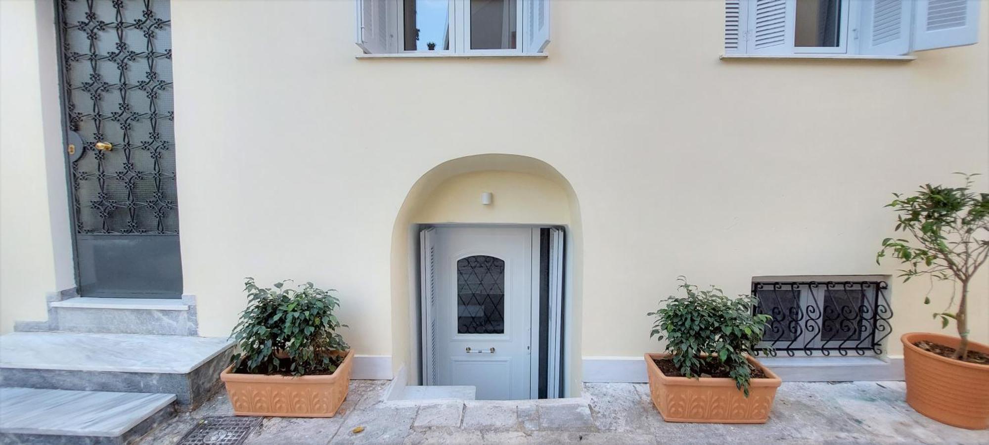 Athens Plaka Family Suites Room photo